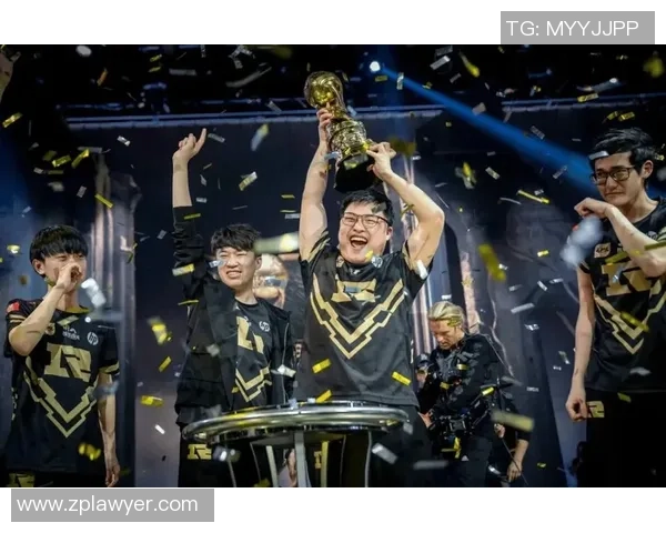 CSGO热议RNG战队技术争议引发玩家广泛讨论与关注