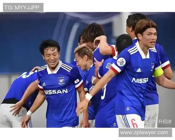 东京绿队与横滨FC的激烈对决谁能在这场比赛中笑到最后