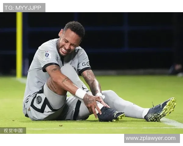 内马尔本赛季再度受伤巴黎欧冠前景堪忧球队需应对挑战